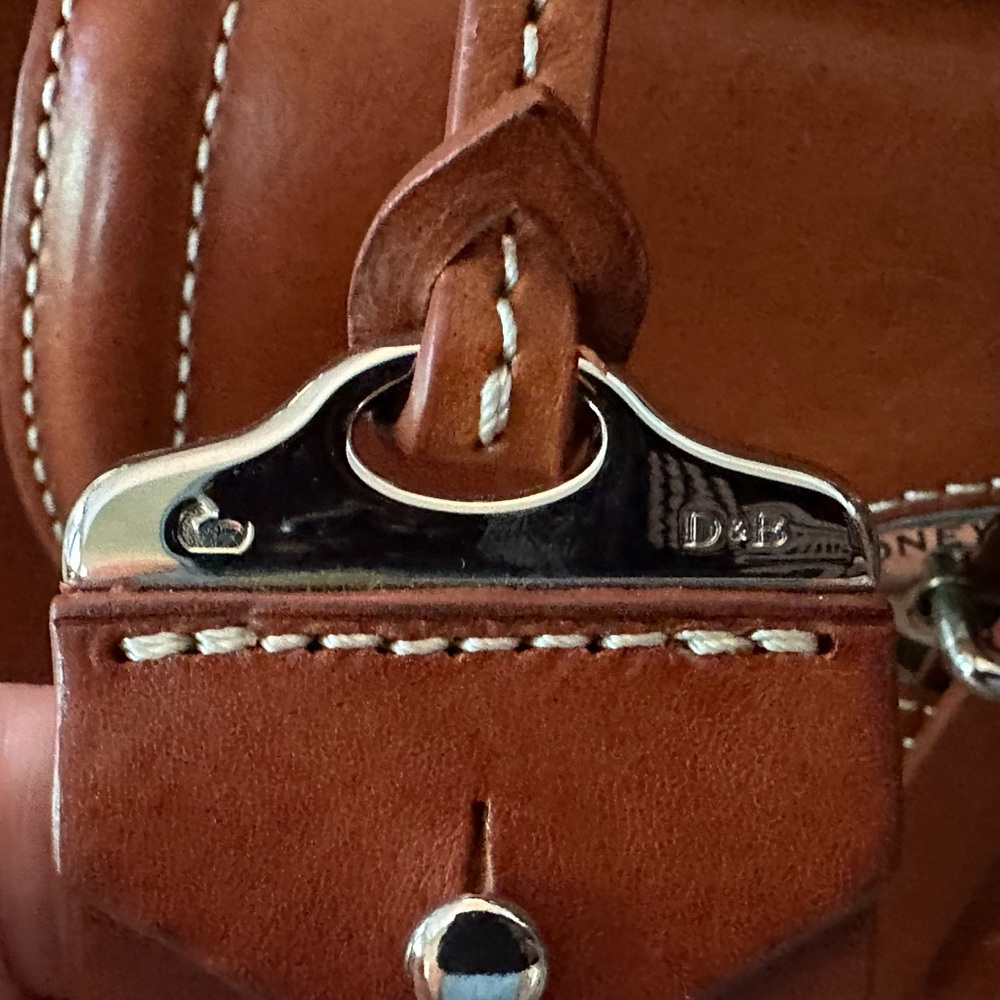 Dooney & Bourke Handbag - Picture 5 of 13
